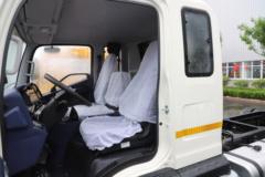 解放 虎6G 俄罗斯版 160马力 排半载货车(CA1081P40K2L4E5A85)