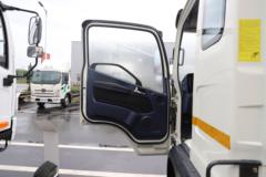 解放 虎6G 俄罗斯版 160马力 排半载货车(CA1081P40K2L4E5A85)