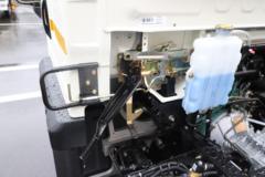 解放 虎6G 俄罗斯版 160马力 排半载货车(CA1081P40K2L4E5A85)