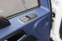 解放 虎6G 5.2T 单排插电式混合动力旅居车(欧旅牌)(ZCL5050XLJCHEV)