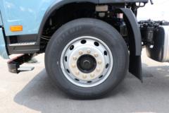 解放 虎6G宽体 200马力 5.4米排半仓栅式载货车(CA5180CCYP40K62L3E6A85)