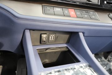 ��� ��6G 4.5T 4.05�׵��Ų��ʽ��϶�����س�13.616kWhͼƬ