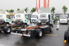 解放 领途 4.5T 4.05米单排燃料电池冷藏车(CA5046XLCP40L2FCEVA84)30.1kWh