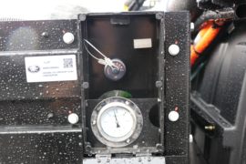 领途&nbsp;电动冷藏车底盘图片