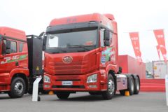 青岛解放 JH6重卡 6X4 混合动力牵引车(CA4250P26K15T1HEVA80)