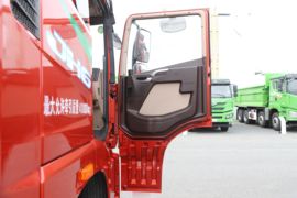解放JH6 电动牵引车驾驶室图片