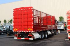 青岛解放 JH6重卡 领航版 460马力 8X4 9.4米CNG仓栅式载货车(CA5310CCYP25K15L7T4NE6A80)