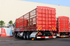 青岛解放 JH6重卡 领航版 460马力 8X4 9.4米CNG仓栅式载货车(CA5310CCYP25K15L7T4NE6A80)