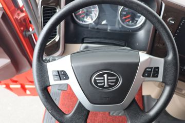 �ൺ��� JH6�ؿ� �캽�� 460���� 8X4 9.4��CNG��դʽ�ػ���ͼƬ