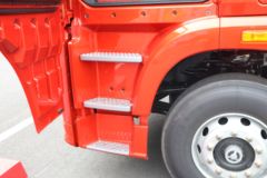 青岛解放 JH6重卡 领航版 460马力 8X4 9.4米CNG仓栅式载货车(CA5310CCYP25K15L7T4NE6A80)