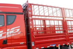 青岛解放 JH6重卡 领航版 460马力 8X4 9.4米CNG仓栅式载货车(CA5310CCYP25K15L7T4NE6A80)