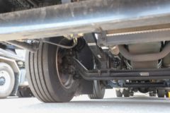 青岛解放 解放JK6 320马力 6X2 中置轴轿运车