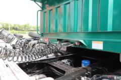 青岛解放 JH6重卡 质惠版 520马力 6×4 AMT自动档牵引车(国六)(CA4257P26K2T1E6A80)