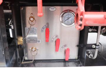 ൺ JK6п 260 CNG 4X2 6.7ػ ͼƬ
