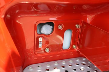 �ൺ��� ��V2.0 430���� 6X4 LNG�Զ���ǣ����(Һ��)ͼƬ