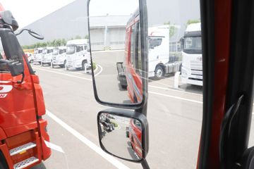 �ൺ��� ��V2.0 430���� 6X4 LNG�Զ���ǣ����(Һ��)ͼƬ