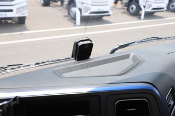 �ൺ��� ��V2.0 430���� 6X4 LNG�Զ���ǣ����(Һ��)ͼƬ