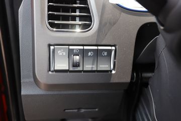 �ൺ��� ��V2.0 430���� 6X4 LNG�Զ���ǣ����(Һ��)ͼƬ