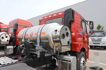 �ൺ��� ��V2.0 430���� 6X4 LNG�Զ���ǣ����(Һ��)ͼƬ