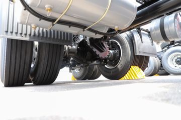 �ൺ��� ��V2.0 430���� 6X4 LNG�Զ���ǣ����(Һ��)ͼƬ