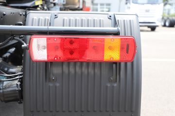 �ൺ��� ��V2.0 430���� 6X4 LNG�Զ���ǣ����(Һ��)ͼƬ