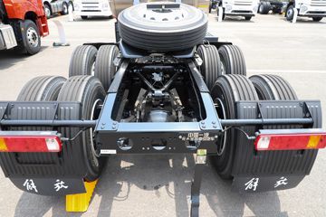 �ൺ��� ��V2.0 430���� 6X4 LNG�Զ���ǣ����(Һ��)ͼƬ