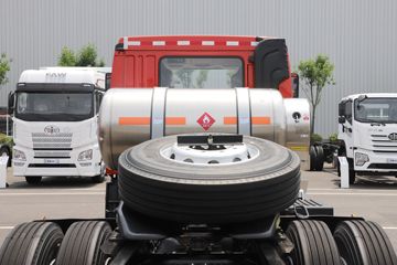 �ൺ��� ��V2.0 430���� 6X4 LNG�Զ���ǣ����(Һ��)ͼƬ