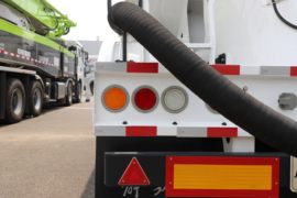 解放JH6&nbsp;牵引车上装                                                图片