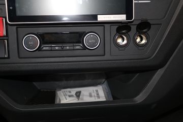 һ����� J6G �캽�� 280���� 4X2 6.75�ײ�դʽ�ػ���(����)(CA5180CCYP62K1L4A2E6)ͼƬ