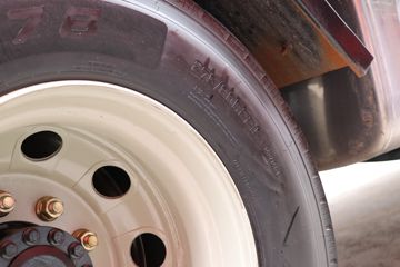 һ����� J6G �캽�� 280���� 4X2 6.75�ײ�դʽ�ػ���(����)(CA5180CCYP62K1L4A2E6)ͼƬ