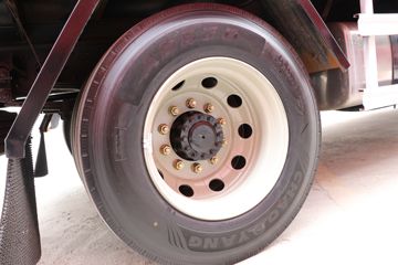 һ����� J6G �캽�� 280���� 4X2 6.75�ײ�դʽ�ػ���(����)(CA5180CCYP62K1L4A2E6)ͼƬ