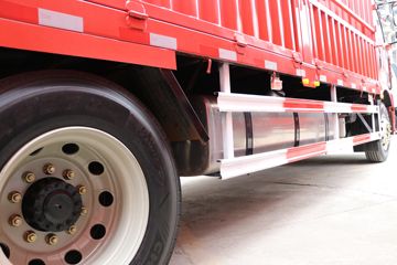 һ����� J6G �캽�� 280���� 4X2 6.75�ײ�դʽ�ػ���(����)(CA5180CCYP62K1L4A2E6)ͼƬ