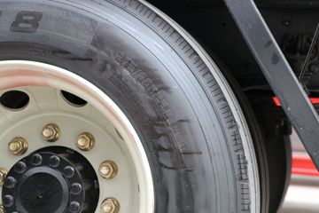 һ����� J6G �캽�� 280���� 4X2 6.75�ײ�դʽ�ػ���(����)(CA5180CCYP62K1L4A2E6)ͼƬ