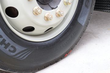 һ����� J6G �캽�� 280���� 4X2 6.75�ײ�դʽ�ػ���(����)(CA5180CCYP62K1L4A2E6)ͼƬ