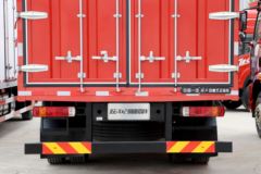 一汽解放 J6G 领航版 280马力 4X2 6.75米仓栅式载货车(国六)(CA5180CCYP62K1L4A2E6)