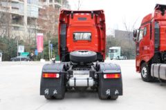 一汽解放 J6V重卡 精英版 560马力 6X4 AMT自动档牵引车(CA4250P66K25T1E6) 一汽解放 J6V重卡 精英版 560马力 6X4 AMT自动档牵引车(CA4250P66K25T1E6)