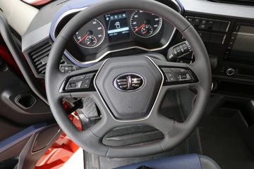 һ����� J6V�ؿ� ��Ӣ�� 560���� 6X4 AMT�Զ���ǣ����(CA4250P66K25T1E6)ͼƬ