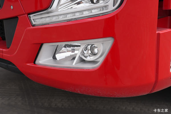 只要心动,立降0.5万!天龙旗舰KX牵引车系列优惠就在你身边