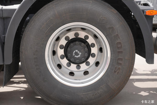 许昌风神优惠季天龙旗舰KX 王者版 530马力 6X4LNG