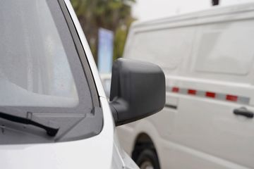 ���� ����V1 2.8T 2.8�׵��Ŵ��綯����΢��38.6kWhͼƬ