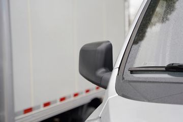 ���� ����V1 2.8T 2.8�׵��Ŵ��綯����΢��38.6kWhͼƬ