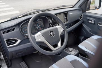 ���� ����V1 2.8T 2.8�׵��Ŵ��綯����΢��38.6kWhͼƬ