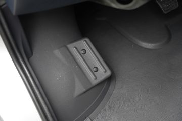 ���� ����V1 2.8T 2.8�׵��Ŵ��綯����΢��38.6kWhͼƬ