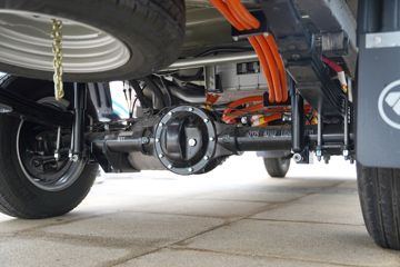 ���� ����V1 2.8T 2.8�׵��Ŵ��綯����΢��38.6kWhͼƬ