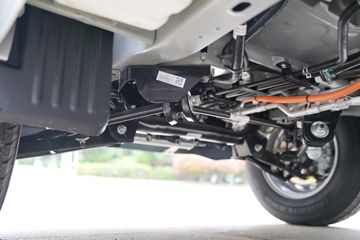 ���� ����V1 2.8T 2.8�׵��Ŵ��綯����΢��38.6kWhͼƬ