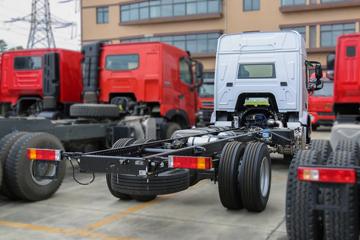 �����ؿ� ����M6000 ݼӢ�� 300���� 4X2 6.85��AMT�Զ�����դʽ�ػ���(��ʿ��)(����)(SX5189CCYVB481)ͼƬ