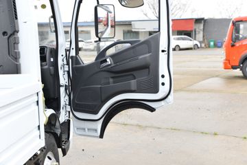 ���� ������D6-M ���Ƴ��ܰ� 136���� 4.2�׵��������Ῠ(����)ͼƬ