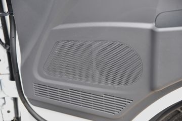 ���� ������D6-M ���Ƴ��ܰ� 136���� 4.2�׵��������Ῠ(����)ͼƬ