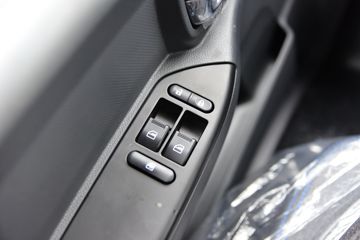 ���� ������D6-M ���Ƴ��ܰ� 136���� 4.2�׵��������Ῠ(����)ͼƬ