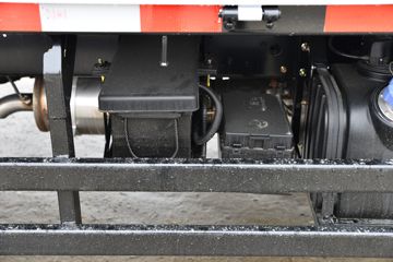 ���� ������D6-M ���Ƴ��ܰ� 136���� 4.2�׵��������Ῠ(����)ͼƬ
